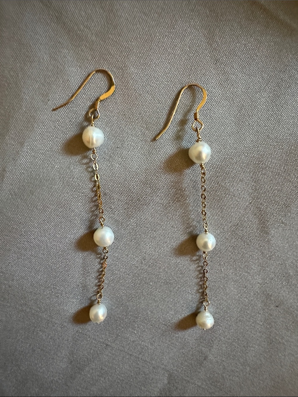 Delicate Pearl Drop Chain Earrings - White Pearls